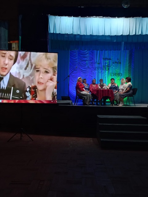 muzika kino 8